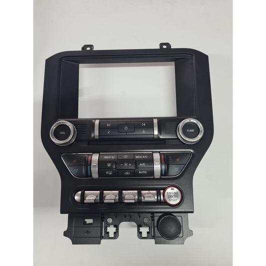 Ford Mustang Radio Fascia