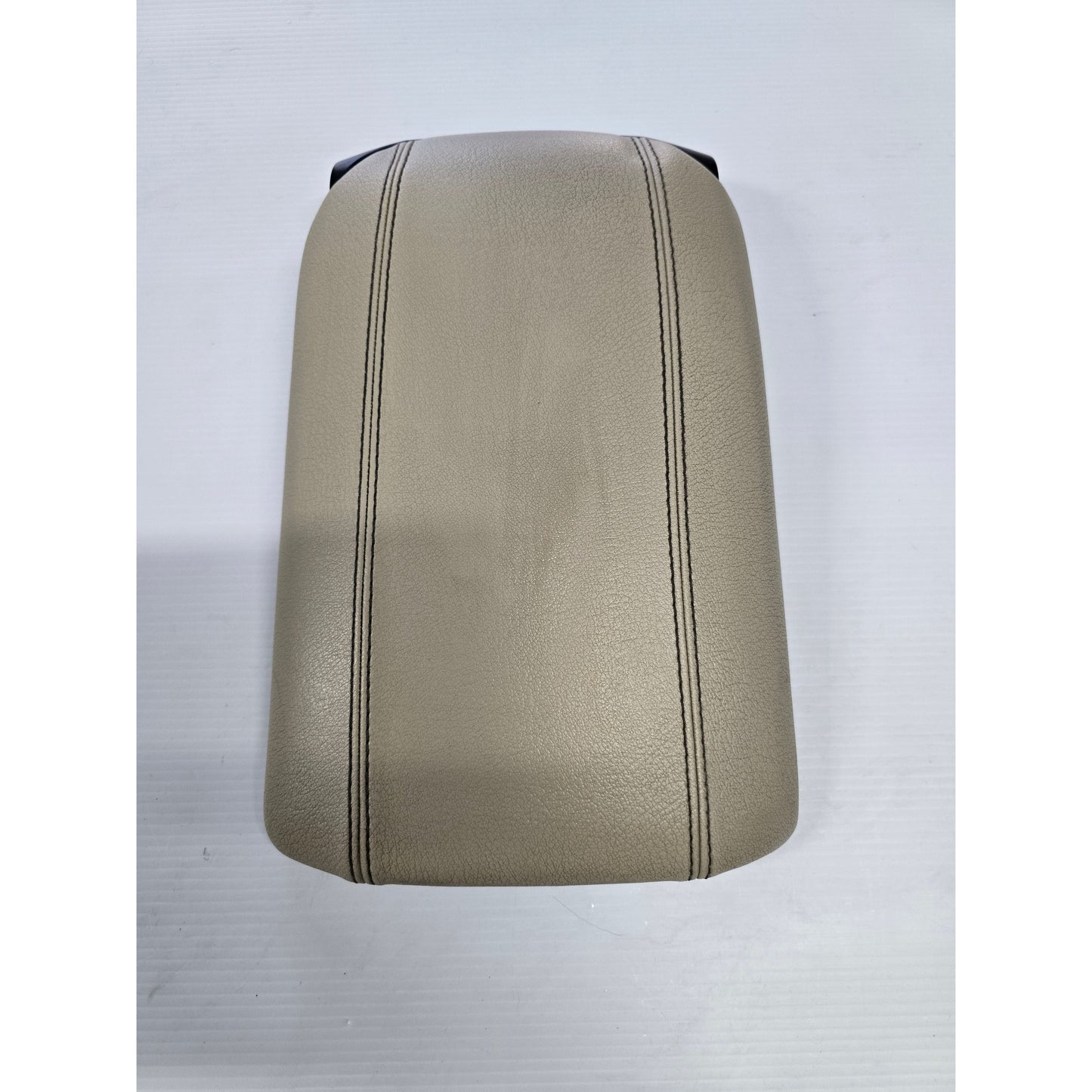 Ford Falcon FG G6E Leather Console Lid